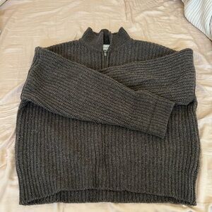 Women's Gray Sweater